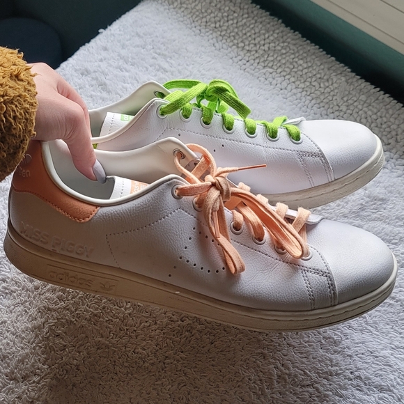 adidas Other - Adidas Stan Smith Miss Piggy & Kermit Shoes Men's 11 White/Pantone GZ5996